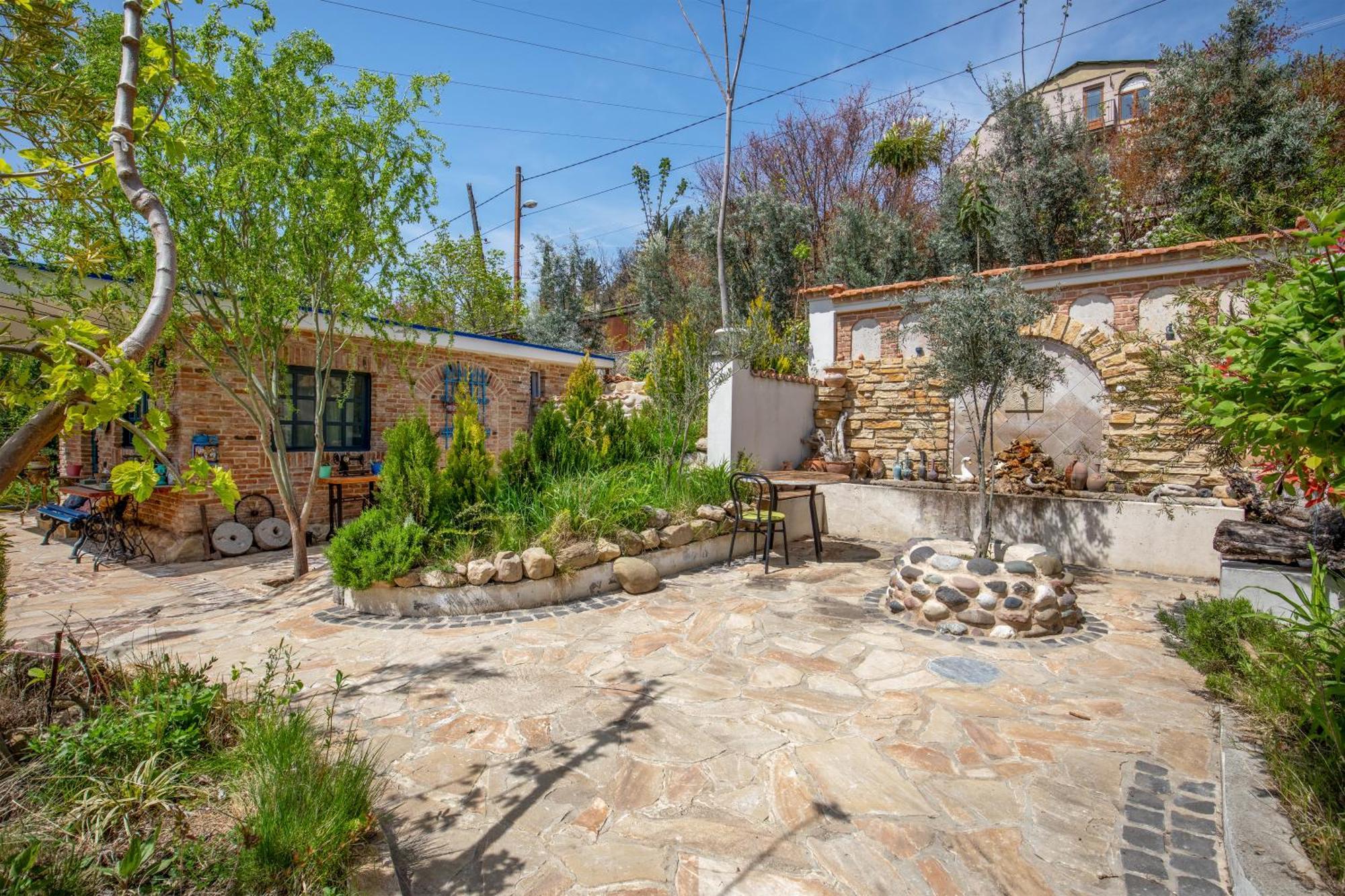 Villa Private Modern With Tennis Court